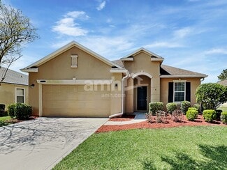 4758 Creek Bluff Ln, Middleburg, FL 32068