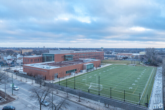 Back of the Yards High School offers courses in Reading and Math.