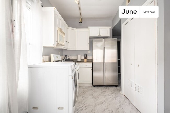 2250 W North Ave, Chicago, IL 60647 - photo 2