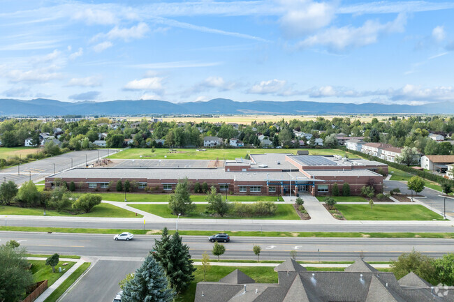 Hyalite Elementary School has an overall B+ rating on Niche.
