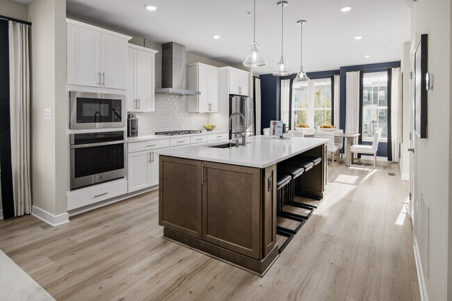 6501 Greenleigh Ave unit 36143898, Middle River, MD 21220 - photo 5