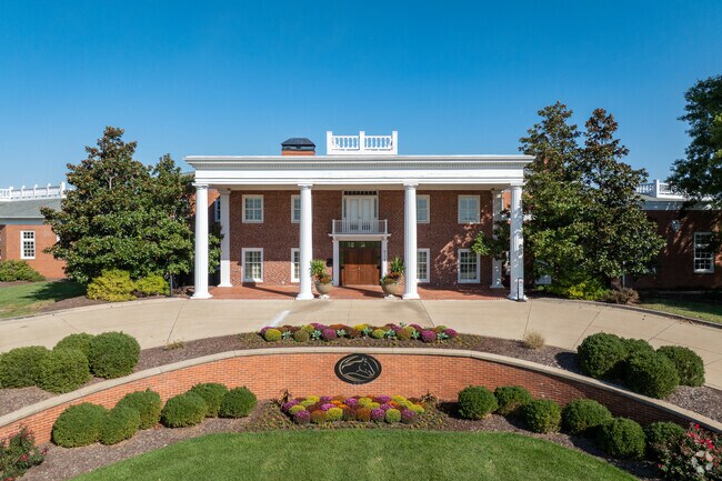 The Club at Old Hawthorne is a beautiful estate with prestigious amenities.