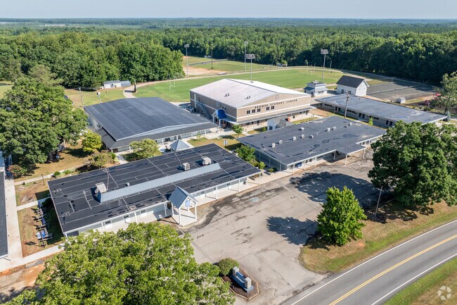An aerial view of the campus of The Blessed Sacrament Huguenot School.