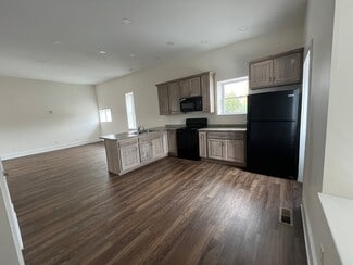 206 N Main St Unit 206 N Main Street, Auburn, IN 46706