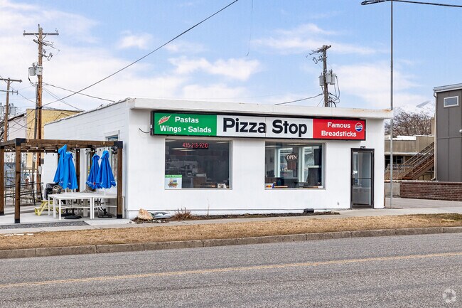 Grab a bite at Pizza Stop in Smithfield.