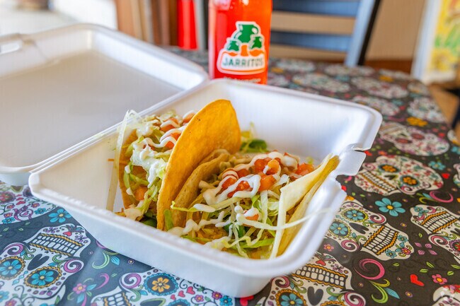 Residents know to get their tacos at Papi's Tacos in Budlong.