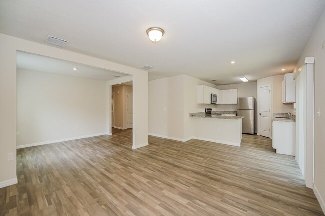 6830 N Pavilion Loop, Citrus Springs, FL 34433 - photo 3