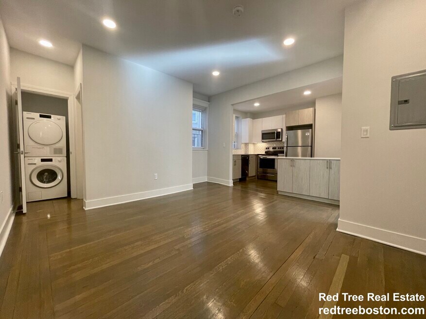 111 Jersey St unit 12, Boston, MA 02215 - photo 1