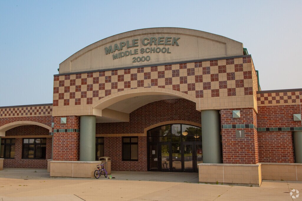 Maple Creek Middle School building in Outlying Allen County.