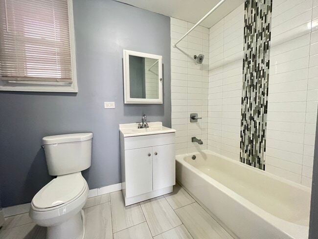 679 Kennedy Blvd unit 3, Bayonne, NJ 07002 - photo 7