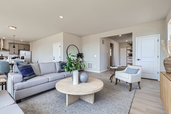 5438 Westin Hls Dr unit 37408651, Elizabeth, CO 80107 - photo 6