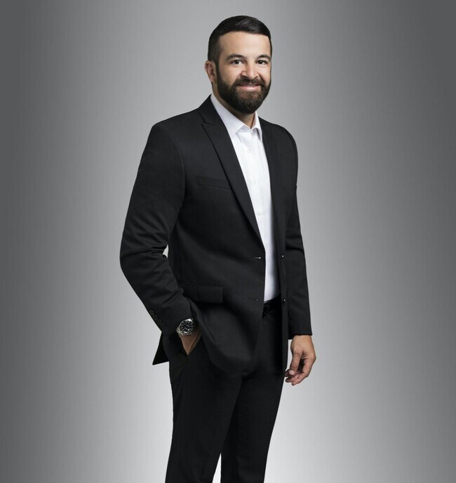 Agent Photo