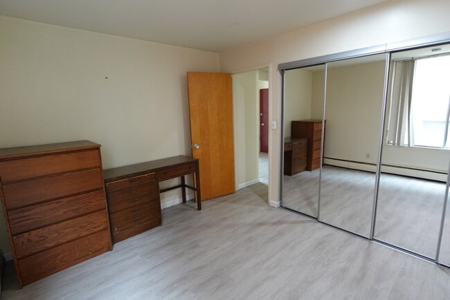 832 Packard St, Ann Arbor, MI 48104 - photo 3