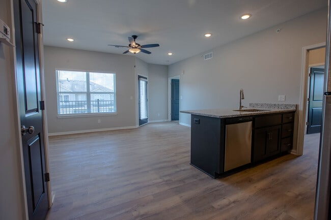 Lofts at Old Towne, Grain Valley, MO 64029 - photo 3