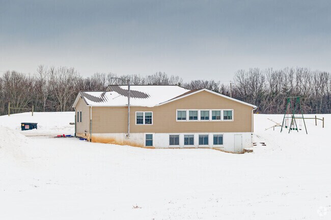 Conquest Parochial School has 3 full-time teachers.