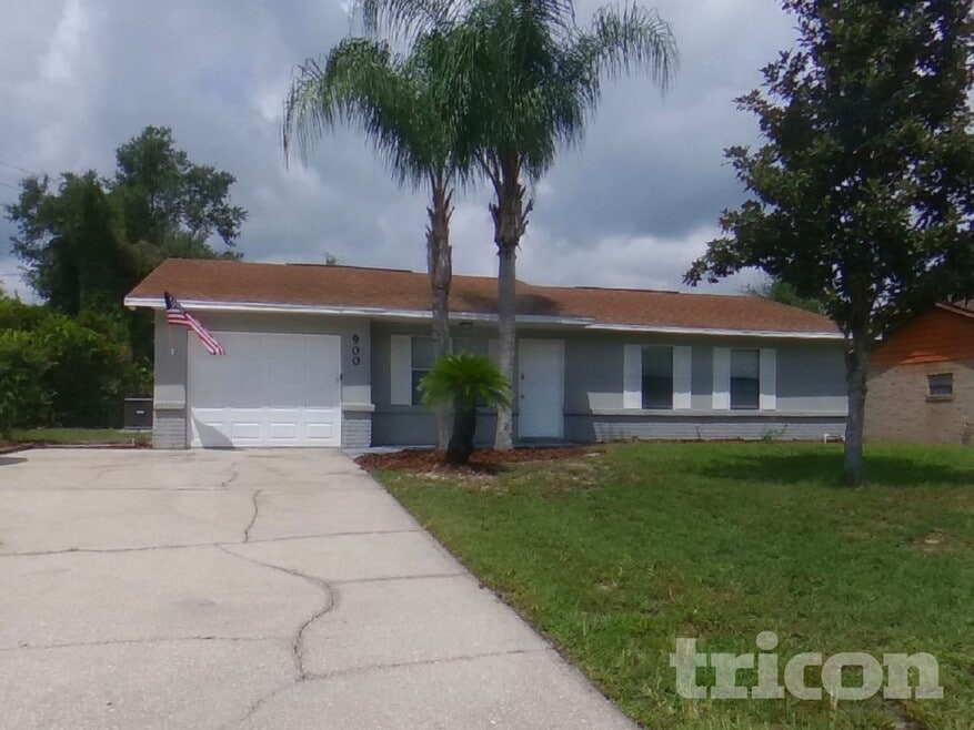 900 Watt Cir, Deltona, FL 32738 - photo 1