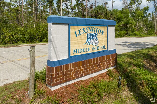 Welcome to Lexington Middle School in Crown Colony.