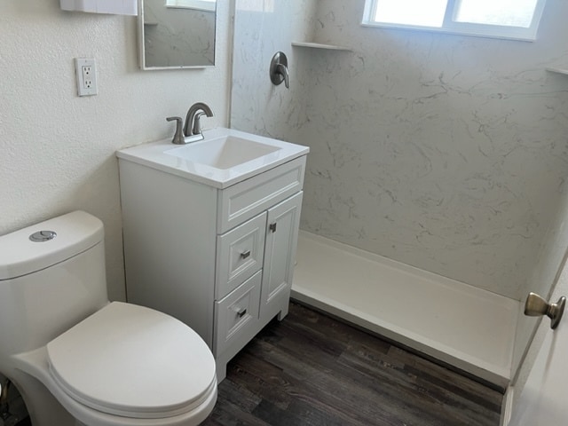 215 Hemlock Ave, Manteca, CA 95337 - photo 4