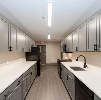 911 W Leadenhall St, Baltimore, MD 21230