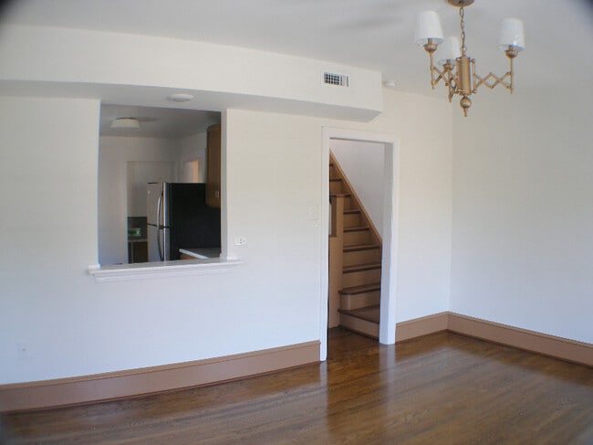 550 E Washington Ln unit 2nd, Philadelphia, PA 19144 - photo 5