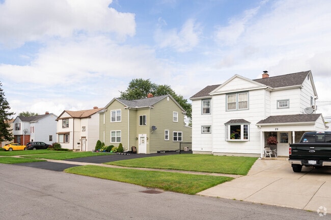 There are some larger homes in Maryvale as well.
