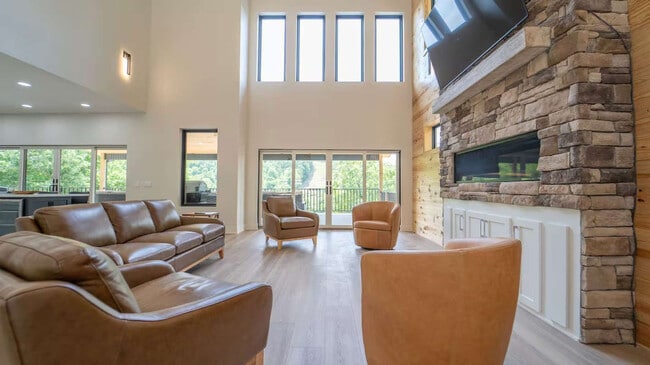 10573 Jasper Ln unit ID1241346P, Rogers, AR 72756 - photo 2