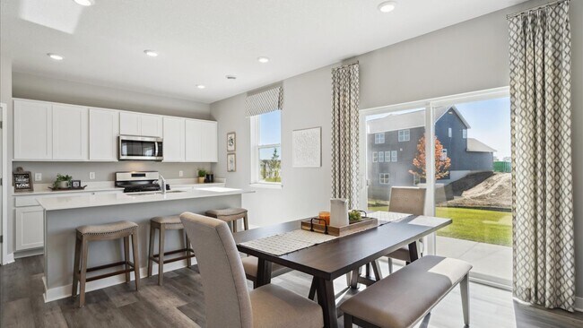 1878 Rainier Dr unit 36208097, Shakopee, MN 55379 - photo 5