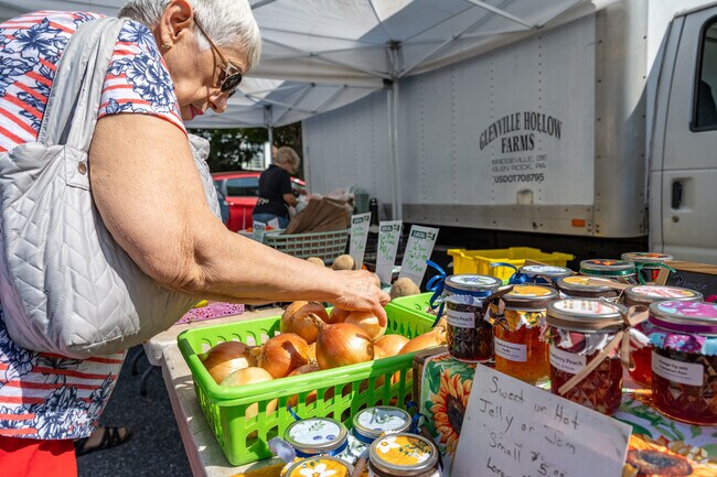 Pick out fresh produce from the Catonsville Wednesday Farmers Market.