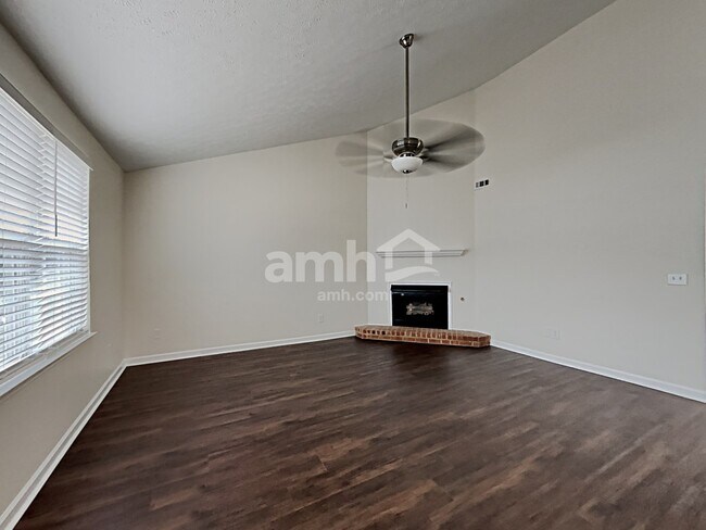 112 Bradford Cir, Hendersonville, TN 37075 - photo 5