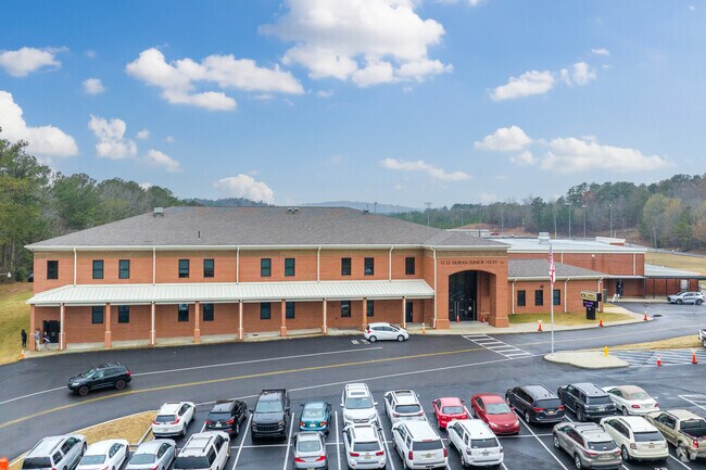 Duran Junior High School is a great place for Pell City kids to learn near Riverside.