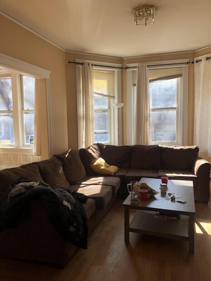 21 Euston St unit 1, Brookline, MA 02446 - photo 1