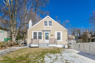 7061 Idlewild Ave, Jennings, MO 63136