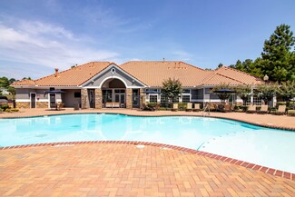 5050 Sam Houston Ave, Huntsville, TX 77340