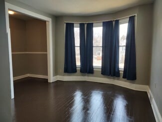 2021 Washington Ave Unit 2021 12, Saint Joseph, MO 64505