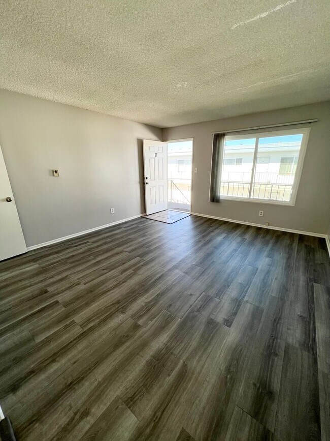 ANZA 2 (Auldin Arms), Torrance, CA 90503 - photo 4