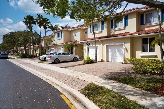 Garages are usually a luxury, but Quantum Park has them at more affordable rates.