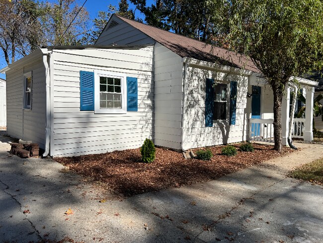 2160 Dowdell Dr, Atlanta, GA 30341 - photo 2