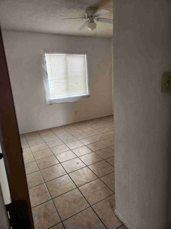 2318 Calle Pacifico, Santa Fe, NM 87505 - photo 3