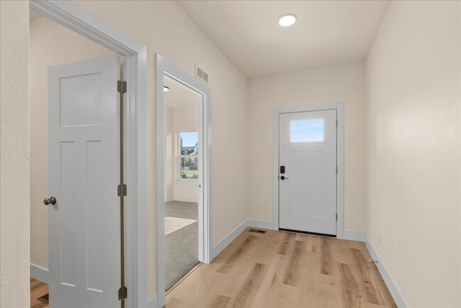 97 N Hillside Rd unit 37896408, Rigby, ID 83402 - photo 7