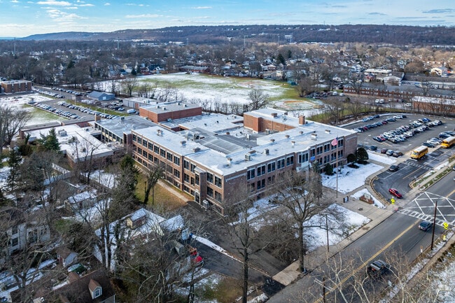 Park Middle School in Scotch Plains, NJ, has an overall A- Niche grade.