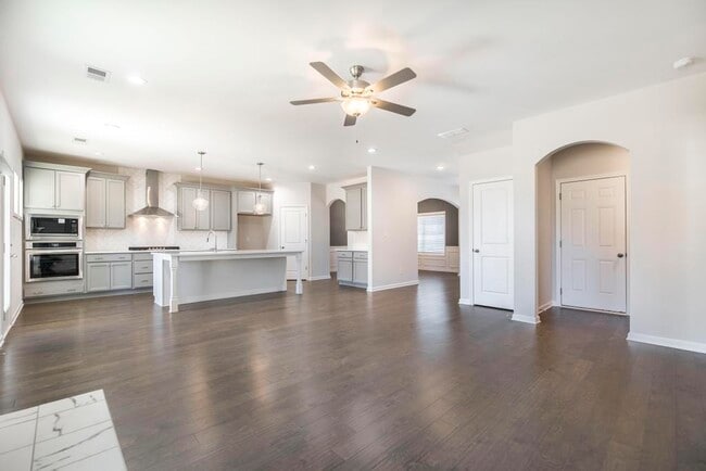 241 Meadows Ln, Bonaire, GA 31005 - photo 3