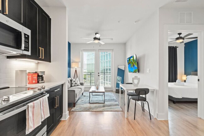 2317 W Grace St unit ID1312496P, Tampa, FL 33607 - photo 2