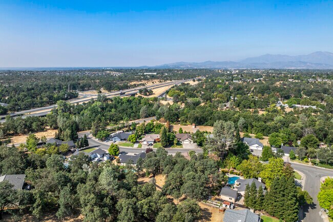 Hawley borders highway 299 with easy access to I-5 and downtown Redding.
