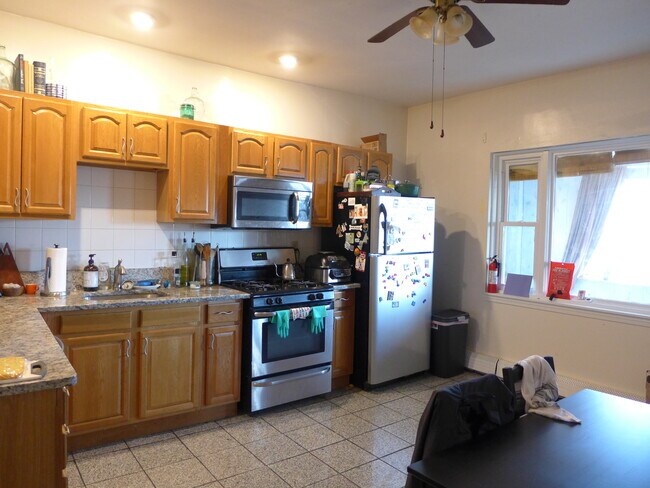 830 Parker St unit 3, Roxbury Crossing, MA 02120 - photo 5