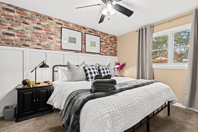 1019 E Hayes Ave unit ID1032331P, Hazel Park, MI 48030 - photo 2