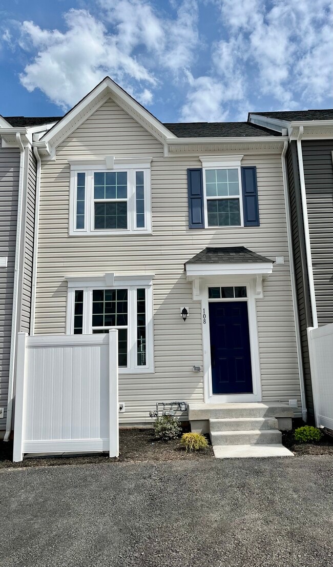 108 Chase Ln, Gilbertsville, PA 19525