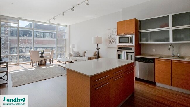 1222 W Madison St unit 202, Chicago, IL 60607 - photo 4