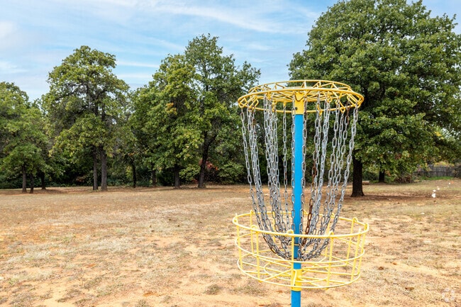 You can play a round of disc golf course at Choctaw Creek Park.