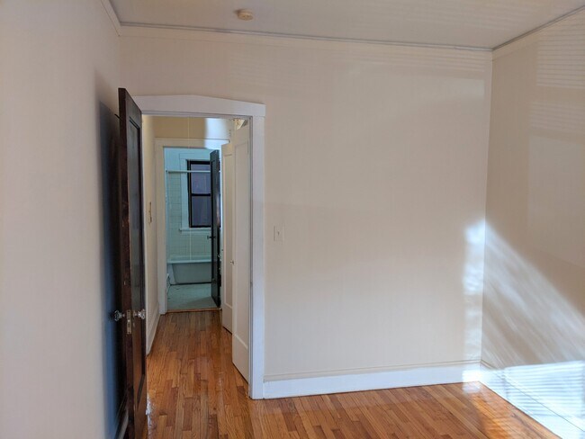 1025 Dempster St unit 1309-S3, Evanston, IL 60201 - photo 6