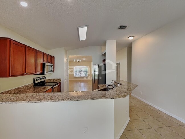 1951 Southern Oak Loop, Minneola, FL 34715 - photo 3